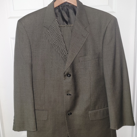 Jones New York Worsted Cashmere Men's Suit